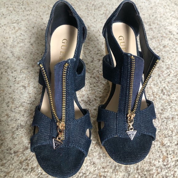 Guess Wedges - Picture 4 of 7